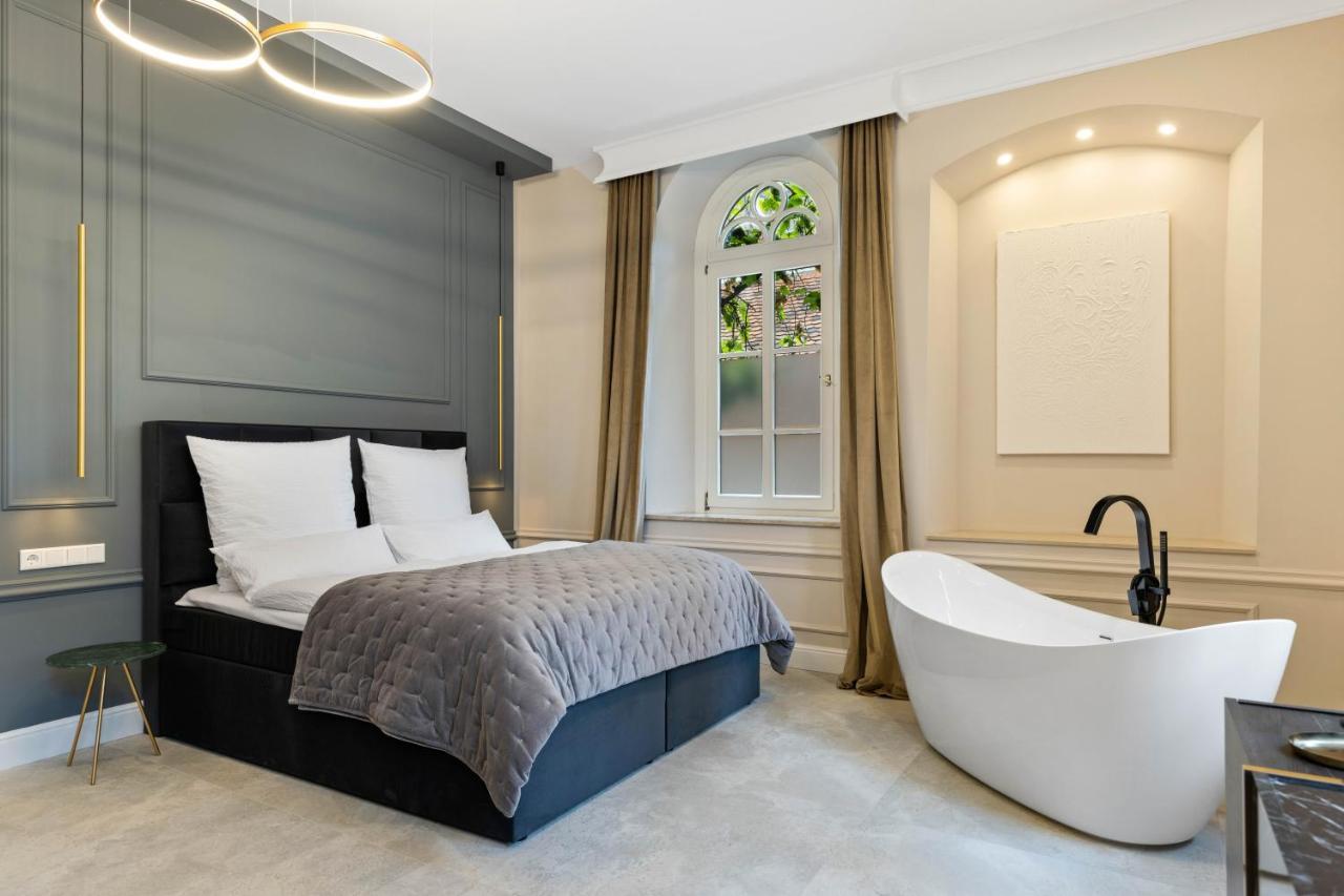Boutique Rooms I Luxus Suite I Center I Boxspring アウグスブルク エクステリア 写真